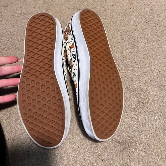 Simpson Pet Vans - Picture 2 of 4